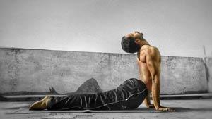 cobra_pose_male_300x169